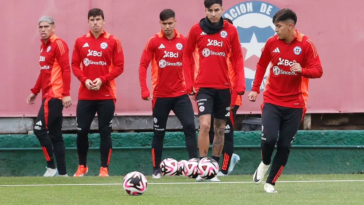 Sampaoli elogia a Pulgar y revela conversación con Guardiola sobre su futuro en Europa