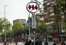 El Metro de Santiago aclara el origen del humo en la estación Baquedano.