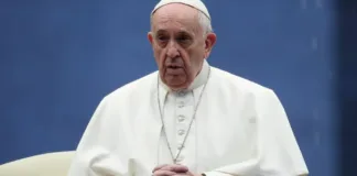 El Vaticano informa sobre la oxigenoterapia de alto flujo del papa Francisco.