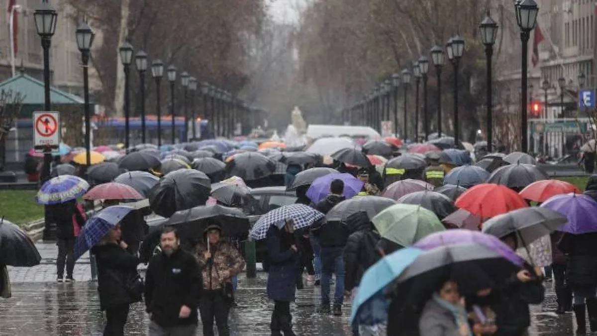 Río atmosférico de categoría 5 amenaza con intensas lluvias y frío en Chile esta semana