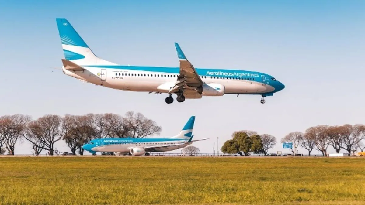 Nuevo conflicto entre Aerolíneas Argentinas y APLA: posible paro a la vista tras tensiones salariales