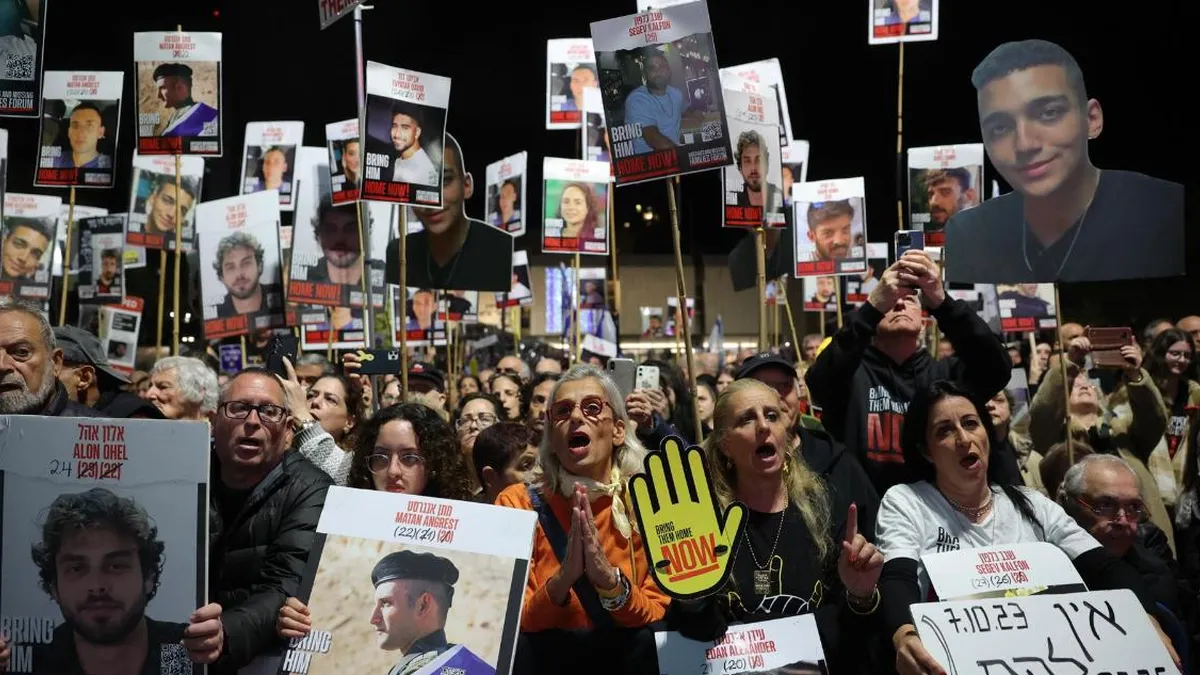 Hamás accede a liberar más rehenes en medio de negociaciones por un nuevo acuerdo.