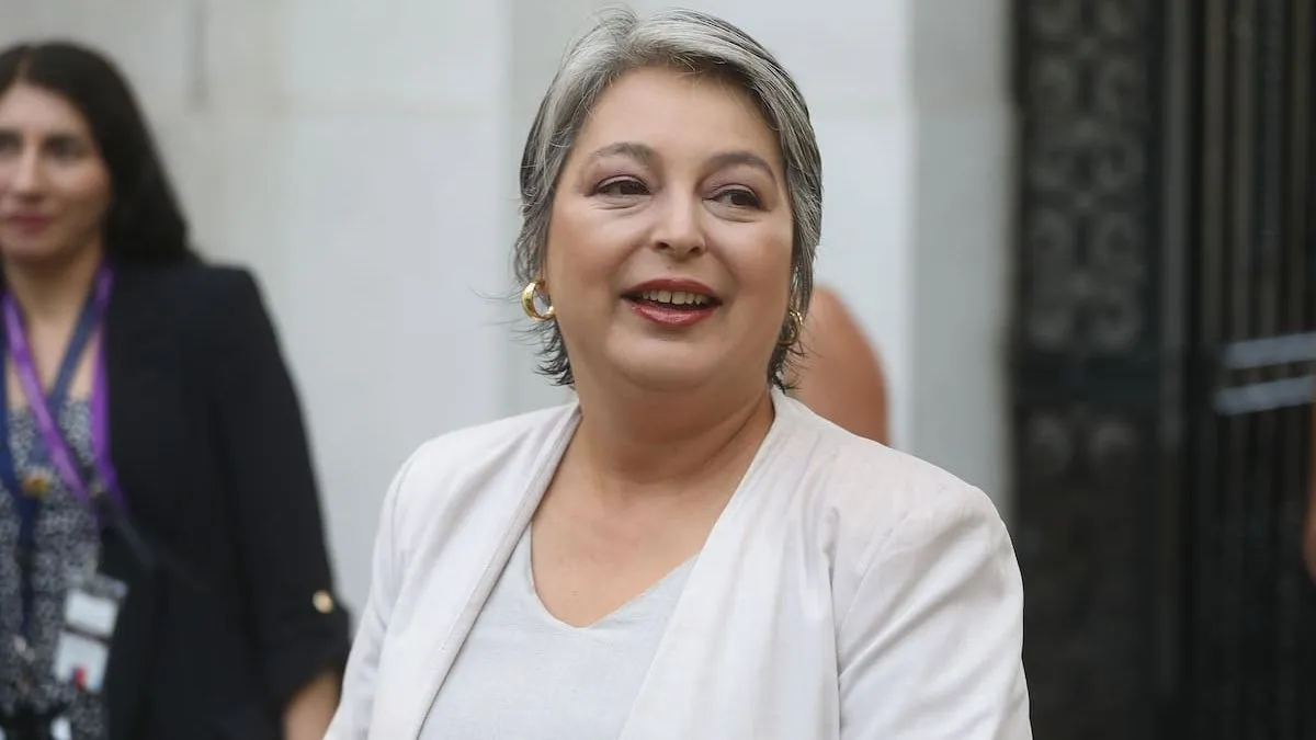 Oposición exige renuncia de ministra Jara tras proclamación como candidata presidencial del Partido Comunista