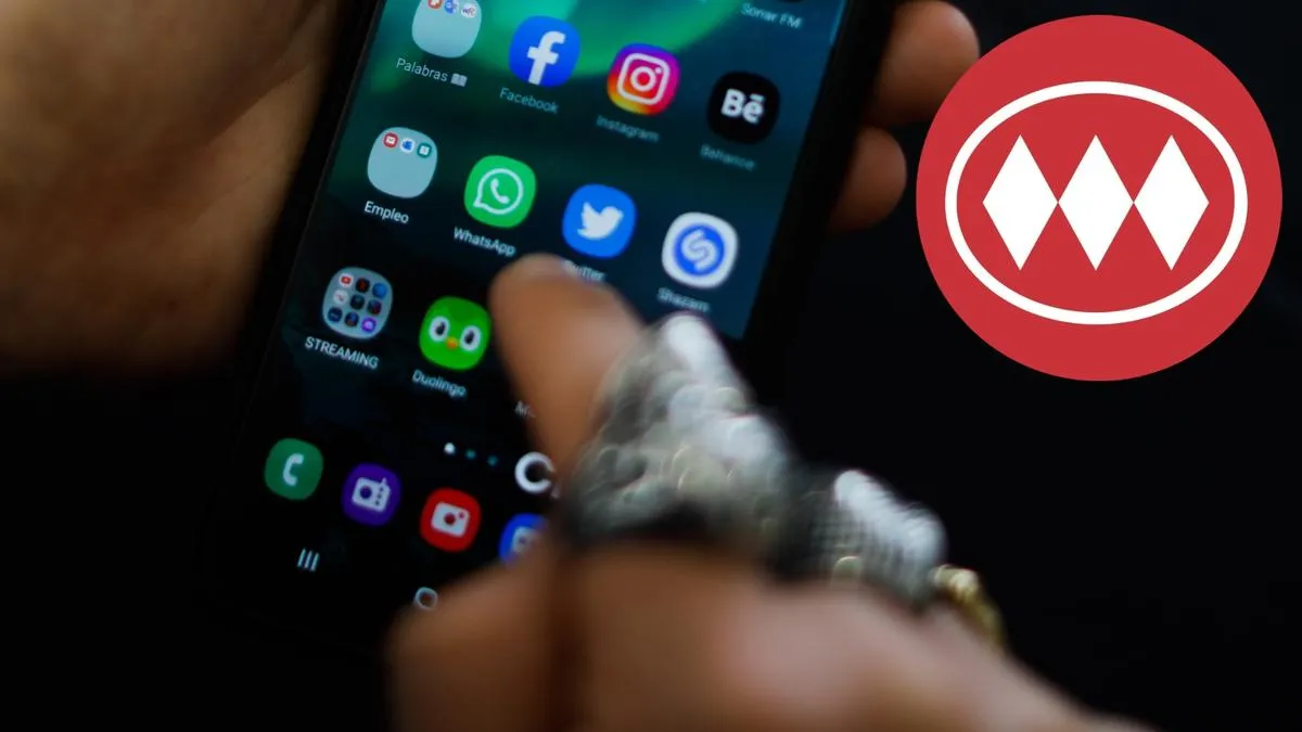 Metro de Santiago lanza canal de WhatsApp para mantener informados a usuarios sobre el transporte público