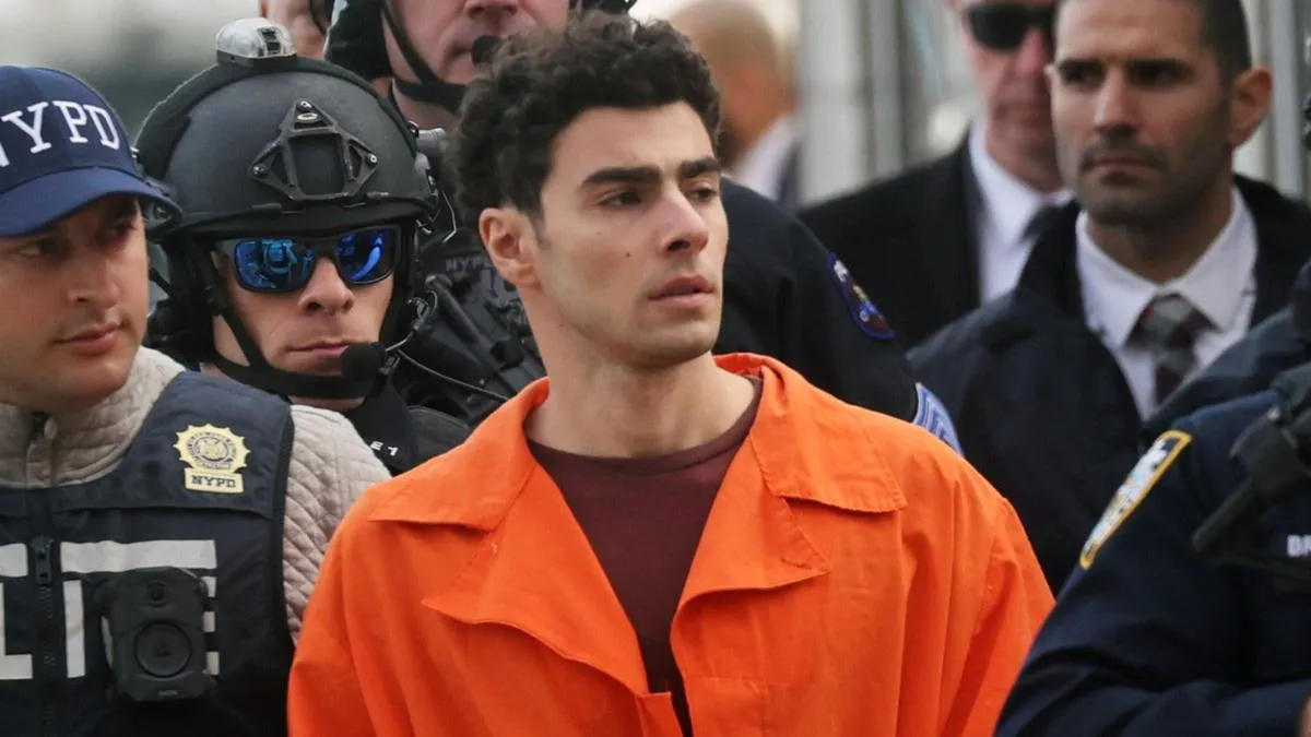 El fiscal general pide pena de muerte para Luigi Mangione por asesinato premeditado.