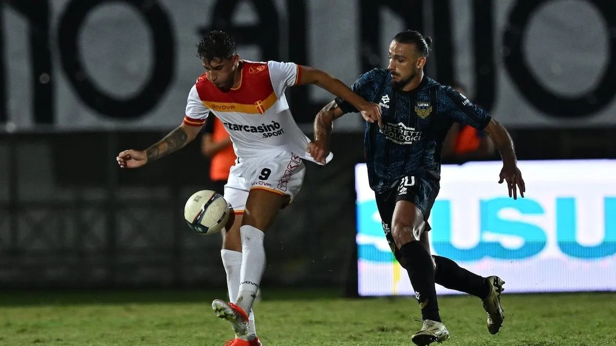 Futbolista argentino agredido tras derrota en Italia: "Grave e inaceptable".