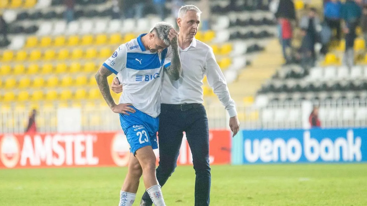 Universidad Católica enfrenta una crisis tras eliminación en Copa Chile y bajo rendimiento en la Liga
