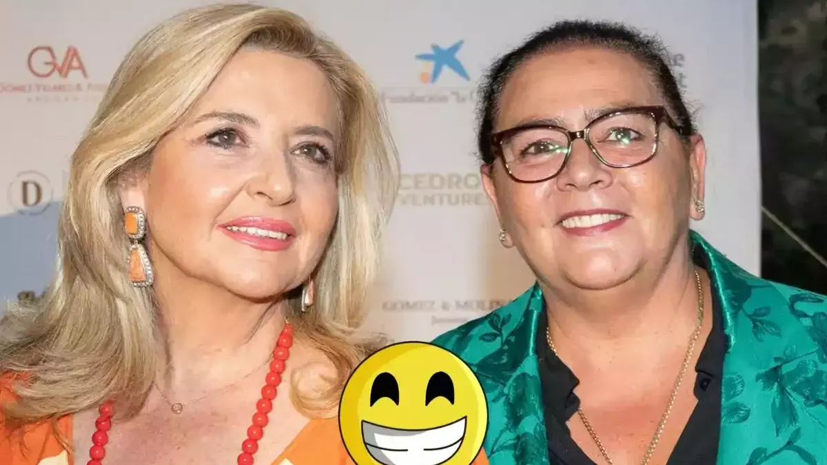 María del Monte e Inmaculada Casal celebran su alegría en la Feria de Abril de Arrecife.