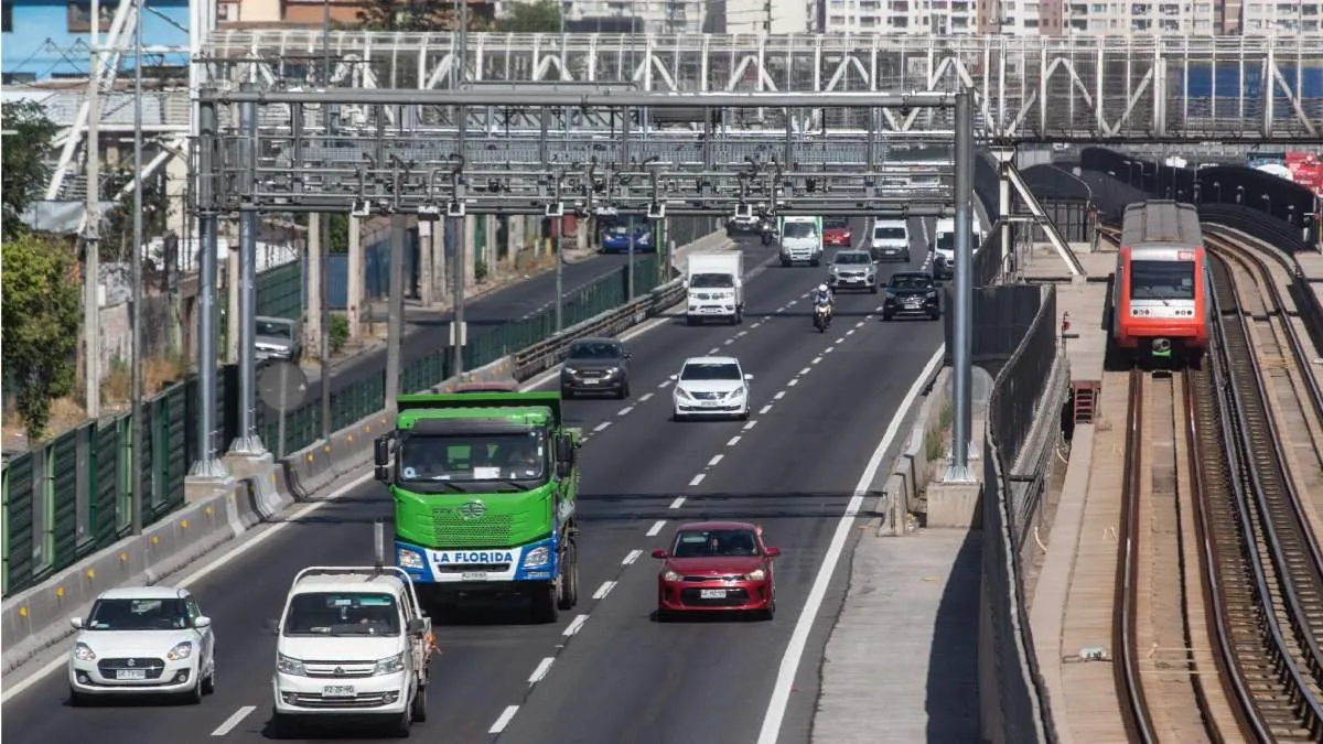 Cámara de Diputadas aprueba eliminar multas por circular sin TAG en autopistas concesionadas