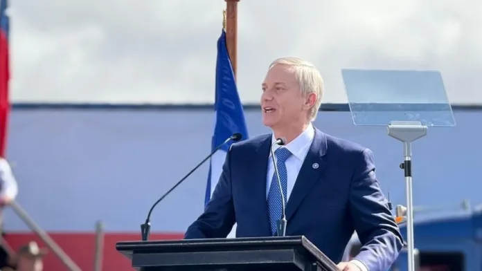 Kast explica su ausencia en ‘Las caras de La Moneda’: "Les avisé con tiempo..." Kast explica su ausencia en ‘Las caras de La Moneda’: "Les avisé con tiempo..."