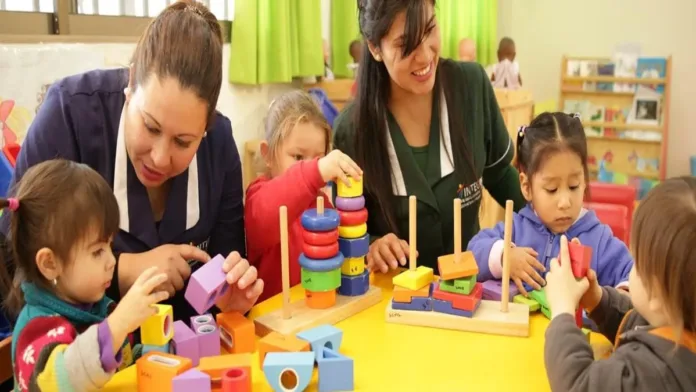 Contraloría rechaza simplificación en rendición de cuentas a Fundación Integra.