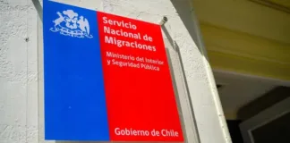 Corte de Santiago expulsa a venezolano por ingreso ilegal y falta de regularización.