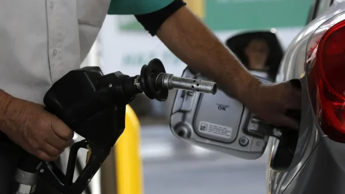 Precio de la bencina al 18 de noviembre: ¿cuánto pagaremos hoy en las estaciones? Precio de la bencina al 18 de noviembre: ¿cuánto pagaremos hoy en las estaciones?