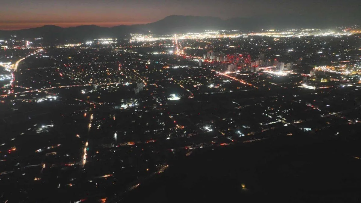 Enel anuncia cortes de luz programados por hasta 10 horas en cinco comunas de la Región Metropolitana