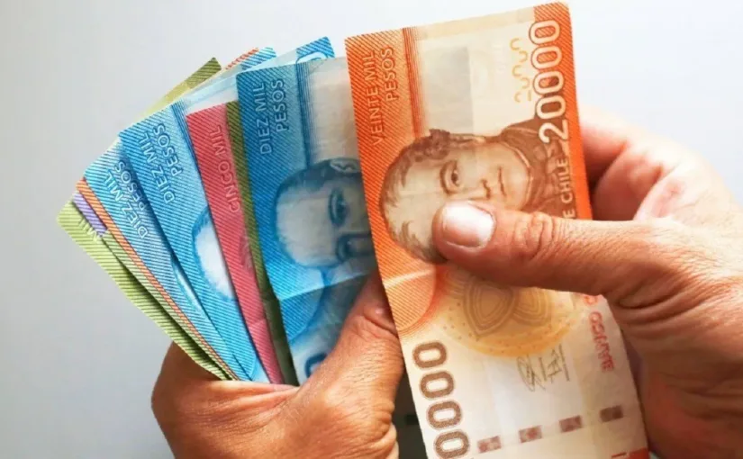 Corte de Apelaciones ordena a Caja de Compensación devolver descuentos a trabajador por crédito de 2004 tras fallo favorable