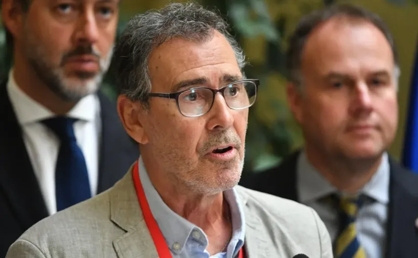 Cristián Campos presenta en el Congreso proyecto contra denuncias falsas.