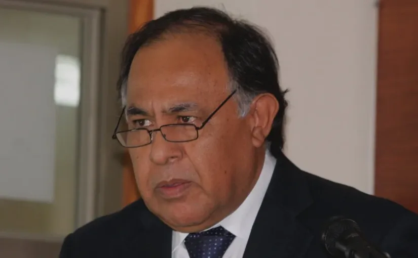 AC desafía al juez Simpertigue: el error que anuló la votación de la comisión.