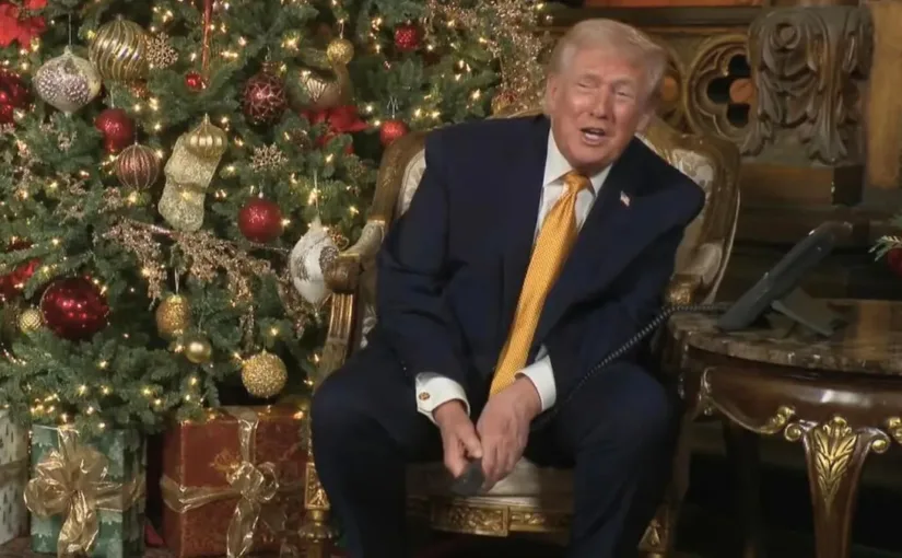 Donald Trump envía un mensaje navideño polémico a sus opositores políticos.