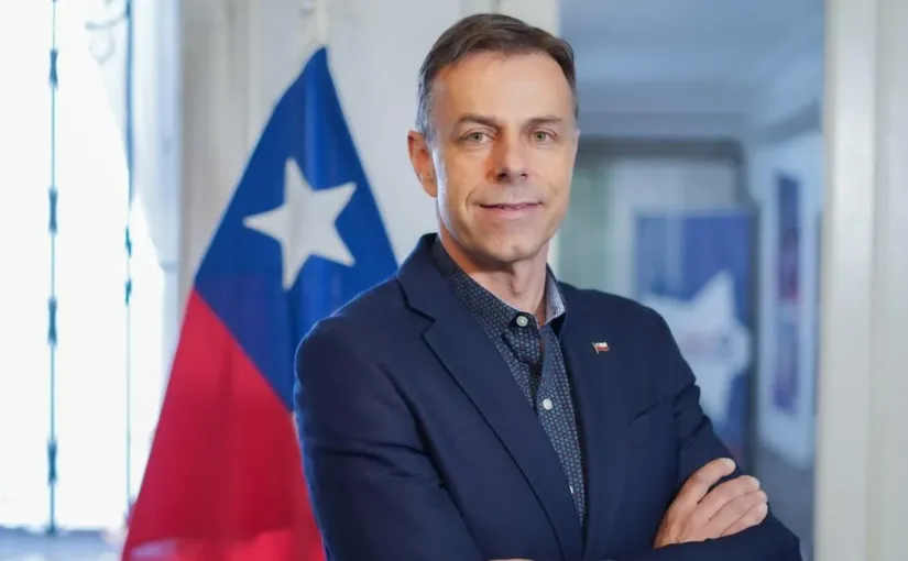 Codina defiende continuidad de las 40 horas y destaca esfuerzo financiero para apoyar a mipymes en su implementación