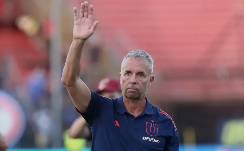 La U confirma la salida de Gustavo Álvarez tras negociaciones con Meneghini.