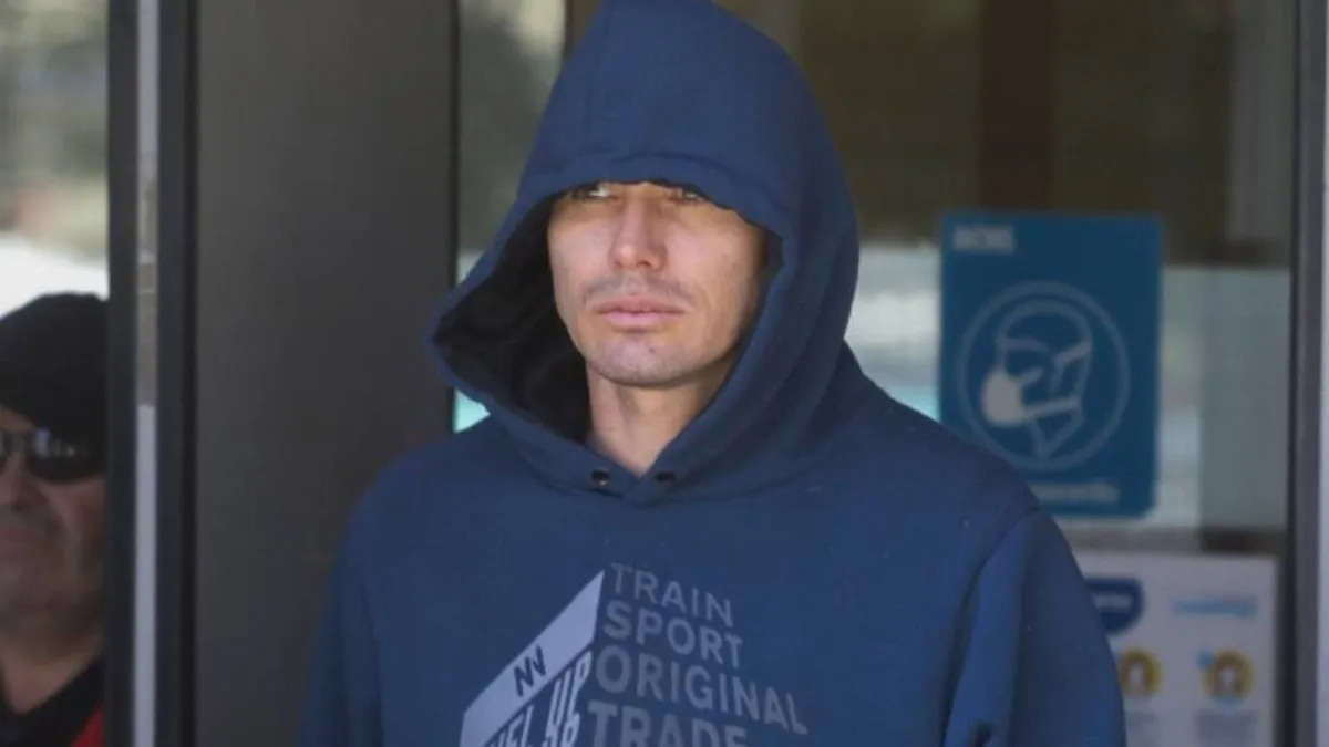 Jean Paul Pineda formaliza su relación: se prohíbe acercarse a su novia.