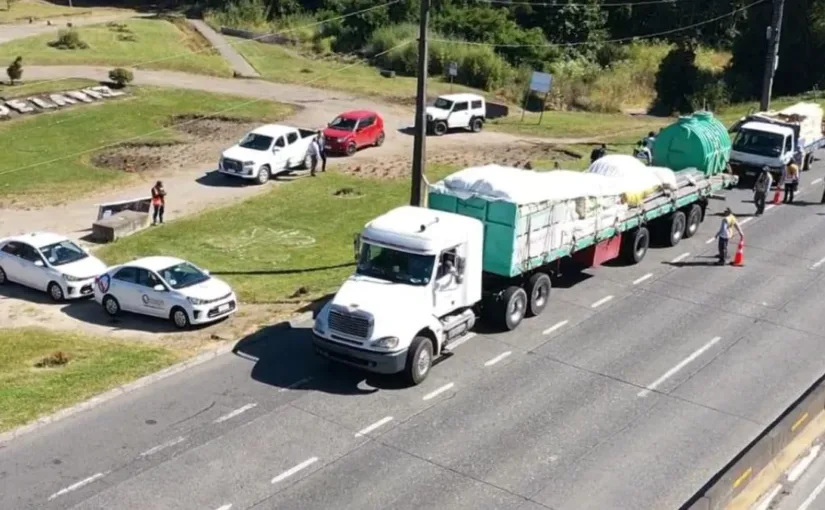 Detenidos dos conductores en Puente Juan Pablo II por uso indebido del viaducto.