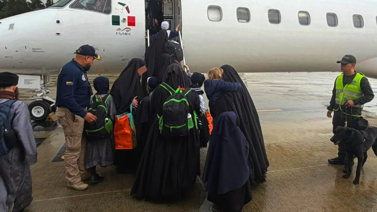 Colombia expulsa a Lev Tahor y entrega 17 menores a EE. UU. en un controvertido caso.