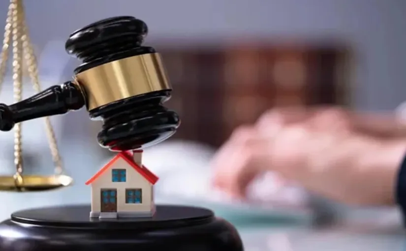 Impugnan normas que limitan apelaciones y tramitación en juicios de arrendamiento, afectando derechos de defensa y debido proceso