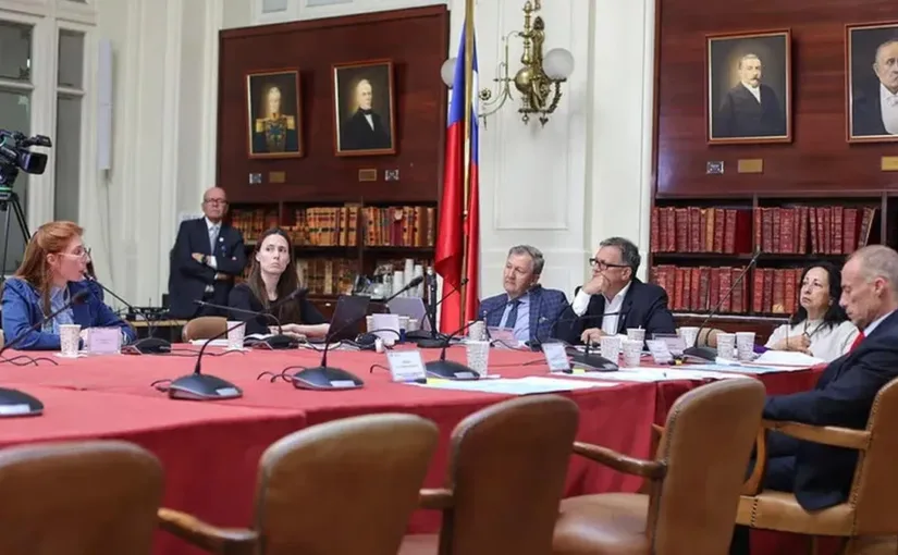 Recuerdos de las víctimas: proyectos en honor al Incendio de la Compañía y la Caravana de la Muerte.