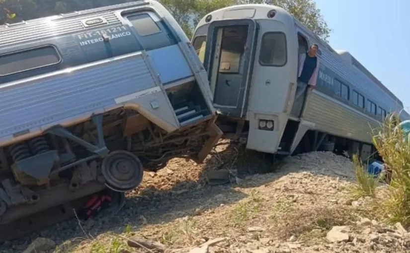 Tren Interoceánico descarrila en Oaxaca con 250 pasajeros a bordo: autoridades investigan posibles heridos y brindan apoyo