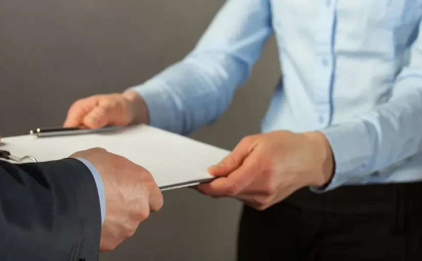 Tribunal Constitucional ratifica validez de notificación personal subsidiaria en juicios laborales, rechazando requerimiento de inaplicabilidad