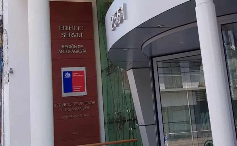 Funcionario analiza la constitucionalidad de la norma sobre contratos públicos.