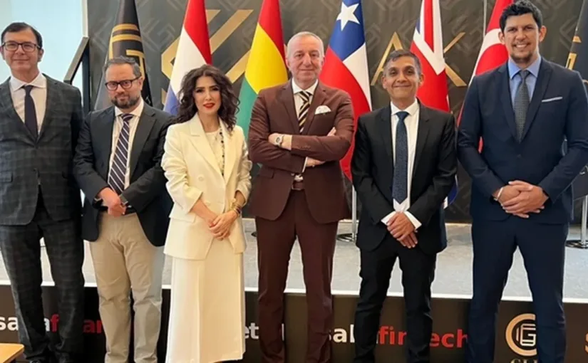 Innovadora tecnología híbrida se lanza en Estambul, marcando un hito en la inversión energética global y sostenibilidad