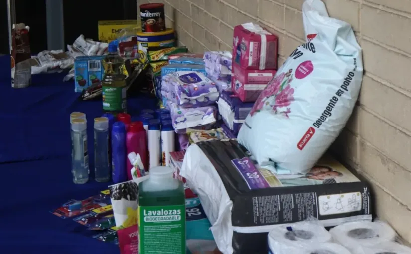 Valdivia habilita acopio para ayudar a familias afectadas por incendios en Bío Bío y Ñuble.