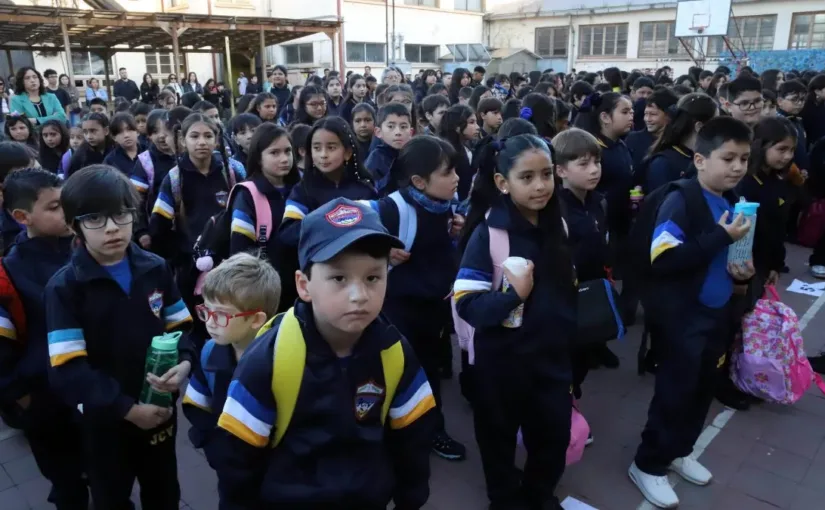Congreso aprueba nueva Ley de Convivencia Escolar para erradicar el acoso y promover el bienestar en las aulas