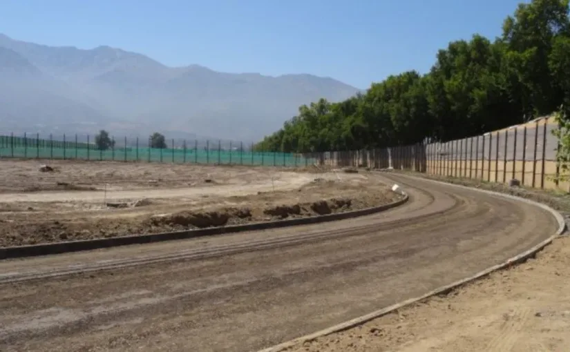 Inmobiliaria Crillón deberá pagar $250 millones tras denuncias de vecinos por infracciones ambientales en Peñalolén