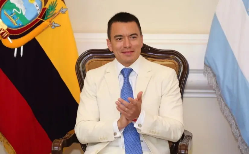 El presidente Noboa impone aranceles del 30% a importaciones colombianas desde febrero.