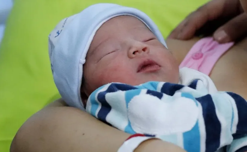 Emma y Mateo se mantienen como los nombres más inscritos en Chile durante 2025, según el Registro Civil