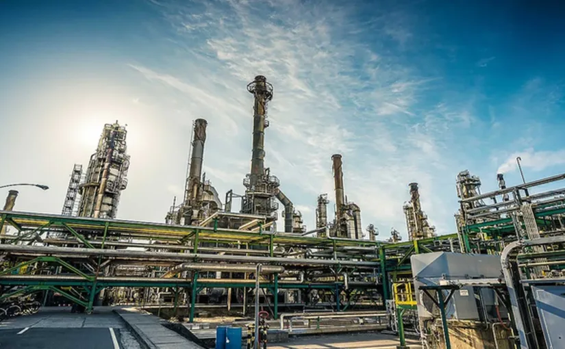 Enap reporta utilidades récord en 2025, duplicando ganancias y alcanzando el menor nivel de deuda en una década