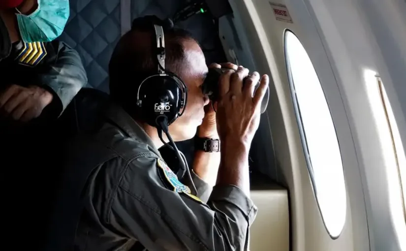 Restos del avión de Indonesia Air Transport hallados; búsqueda de víctimas en curso.