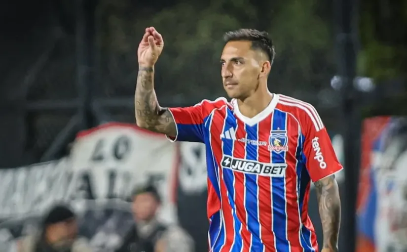 Javier Correa defiende su actuación tras el doblete en la derrota de Colo Colo.