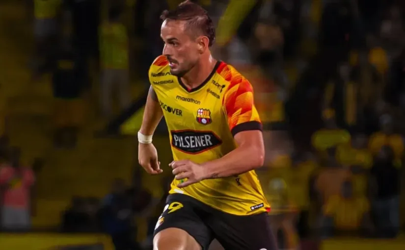 Universidad de Chile se prepara para recibir a Octavio Rivero este sábado, nuevo refuerzo en la delantera