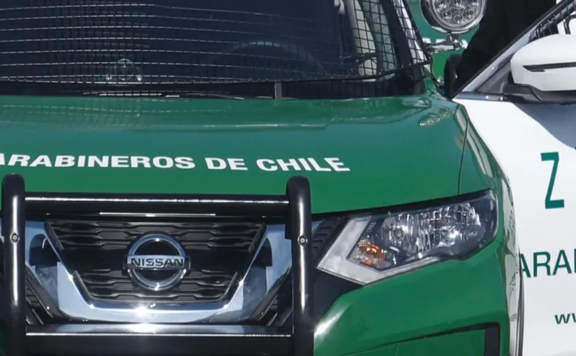 Carabineros detiene a banda que asaltó camión con $60 millones en artículos deportivos.