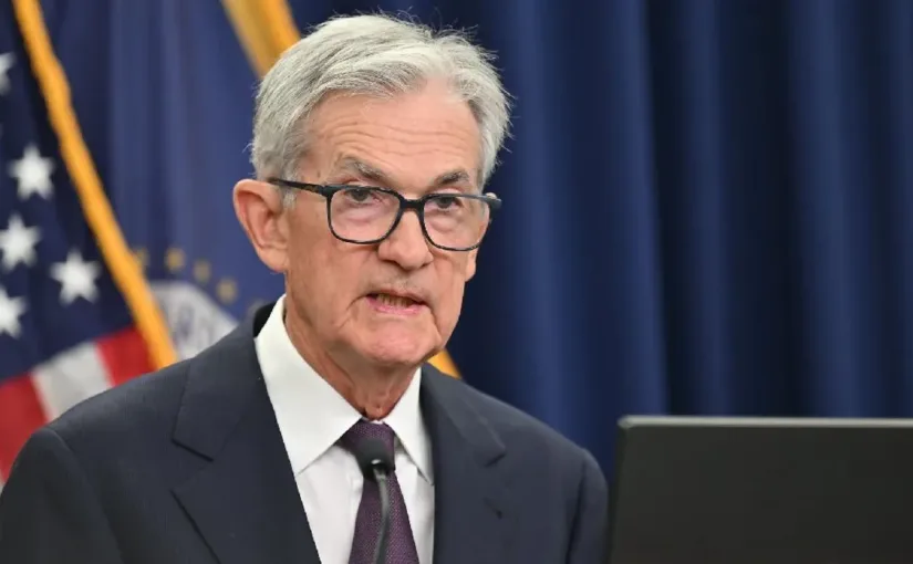 La Reserva Federal ignora las presiones de Trump y decide mantener las tasas de interés en un entorno económico optimista