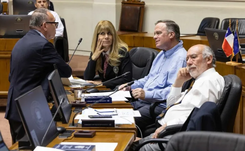 Cámara de Diputados avanza en proyecto para erigir monumento en honor al expresidente Sebastián Piñera en Santiago