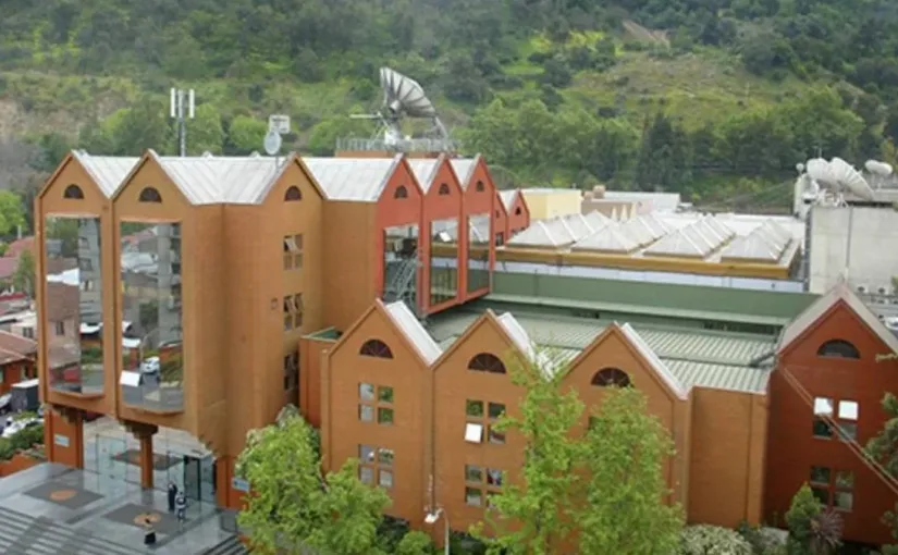 Casting abierto para nuevo reality de Canal 13: cualquier persona entre 18 y 50 años puede participar sin ser famoso