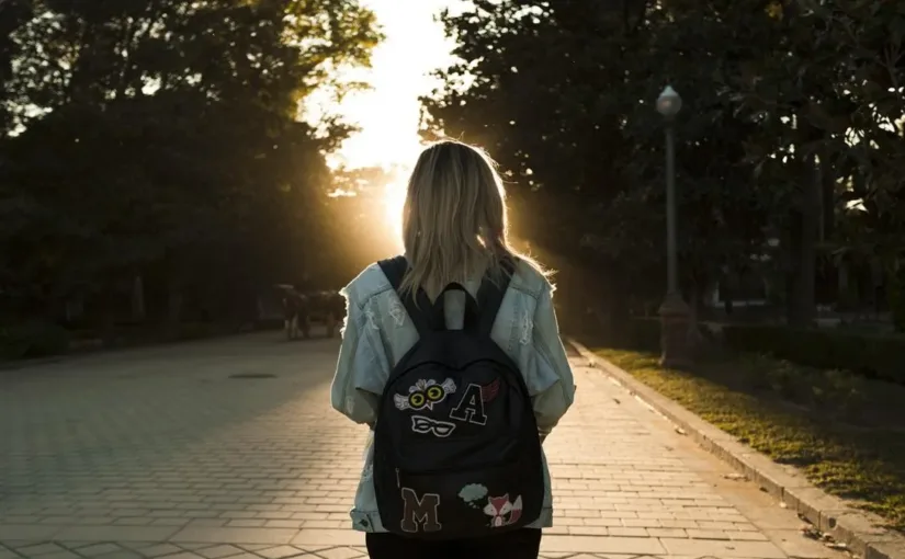 Tribunal argentino prioriza el interés superior de una menor y ordena avanzar urgentemente en su adopción tras años de vulneración