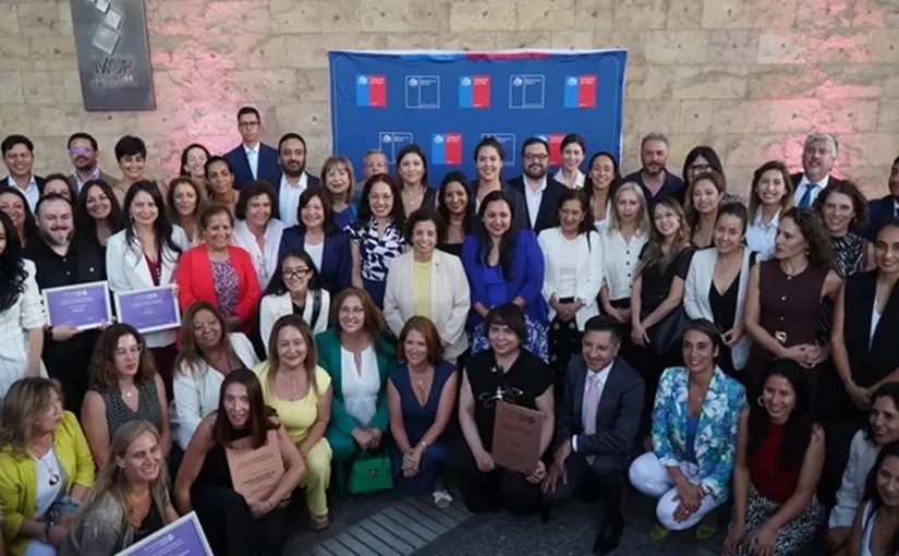 Aurora Williams destaca la inclusión femenina en minería en Antofagasta.