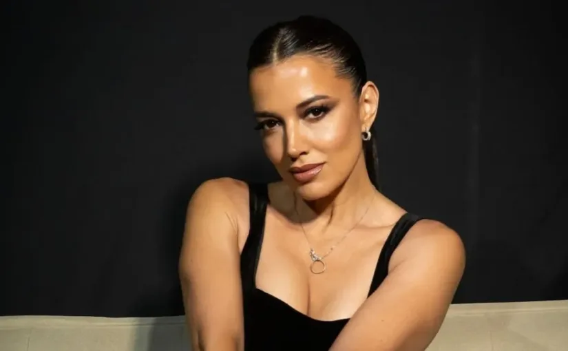 Claudio Valdivia defiende a Yamila Reyna y critica la filtración de su denuncia.