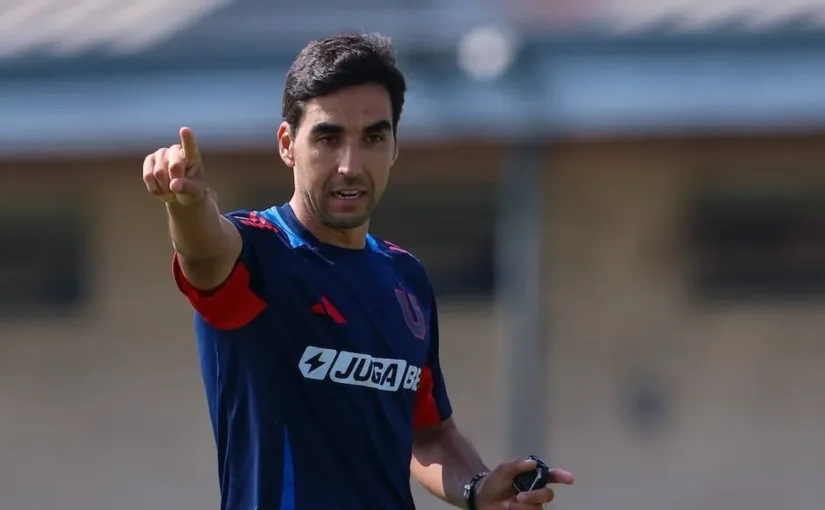 La Universidad de Chile lucha por encontrar su identidad en un inicio de temporada difícil.